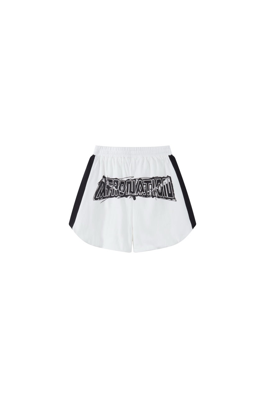 Clean Cut Shorts – White (W)